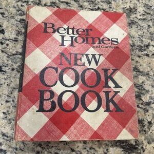 VTG 1970 Better Homes and Gardens Red Checkered Cook Book